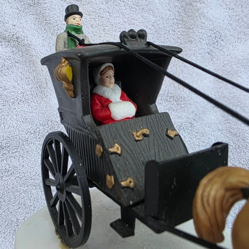 Dept 56 Kings Road‎ Cab Heritage Village Collection Dickens 5581-6 1989 D1